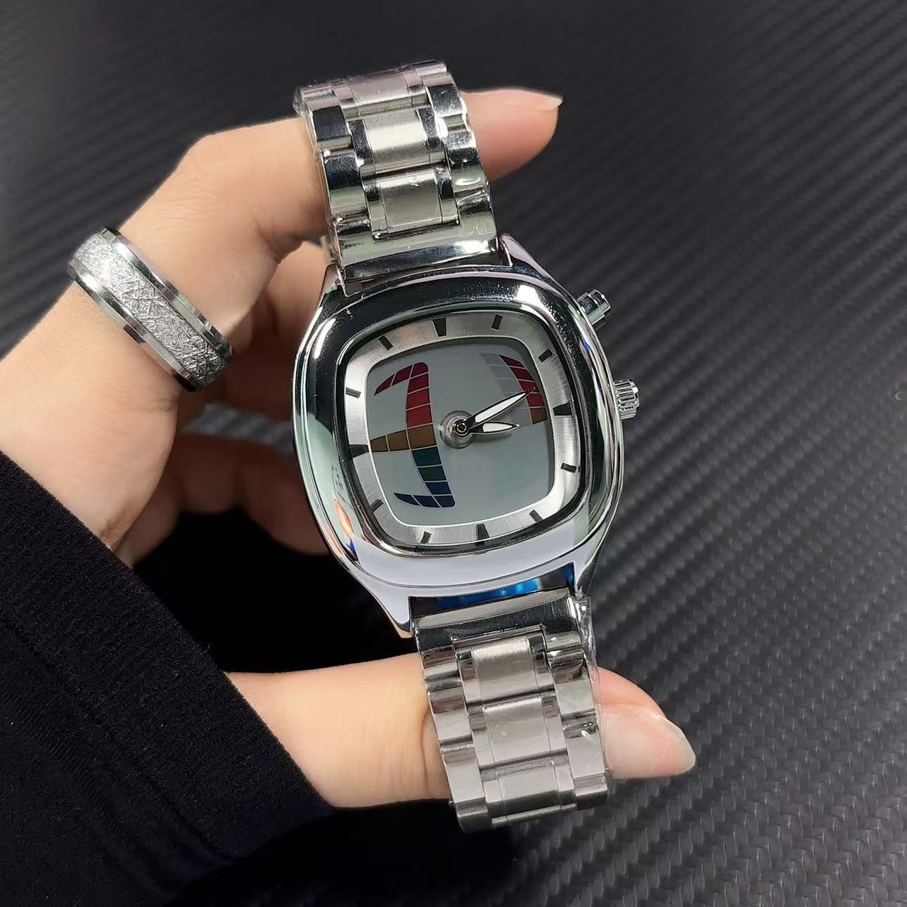 Orologio da Uomo Stile Retrò M - Vintage Digital Watch recensione e prezzo