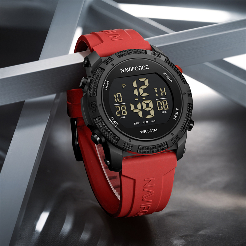 Naviforce 7104 Orologio da uom - Watch Display Pillow recensione e prezzo