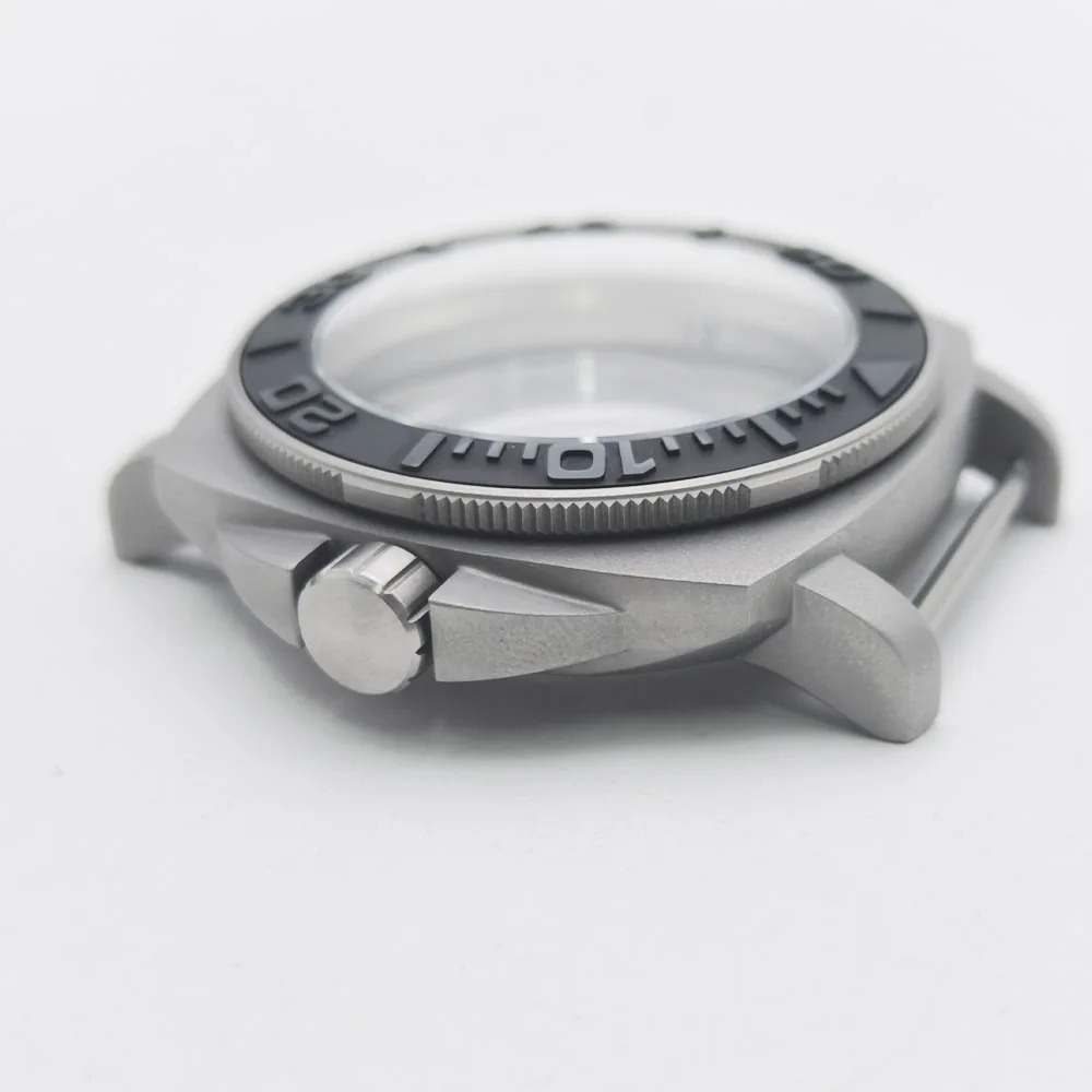 Cassa per Orologio Subacqueo M - Vintage Digital Watch recensione e prezzo