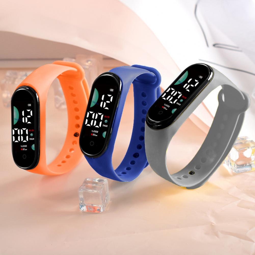 Orologio per bambini Regalo di - Smartwatch Watches Digital recensione e prezzo
