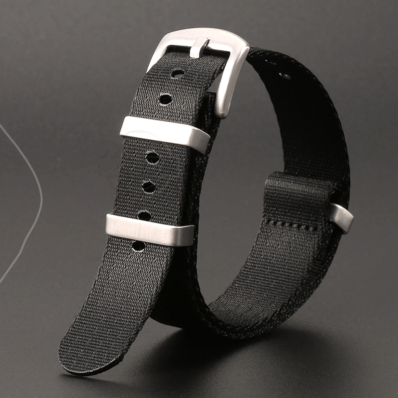 Cinturino in Nylon morbido di  - Nato Strap Nylon recensione e prezzo