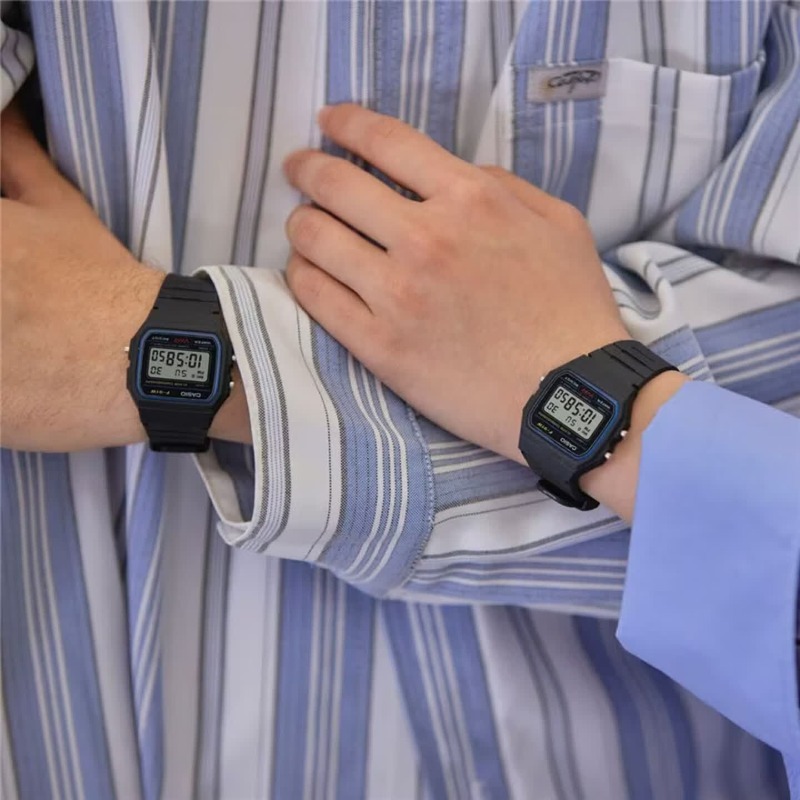 Casio F-91W-1 Orologio da Pols - Watch Display Pillow recensione e prezzo
