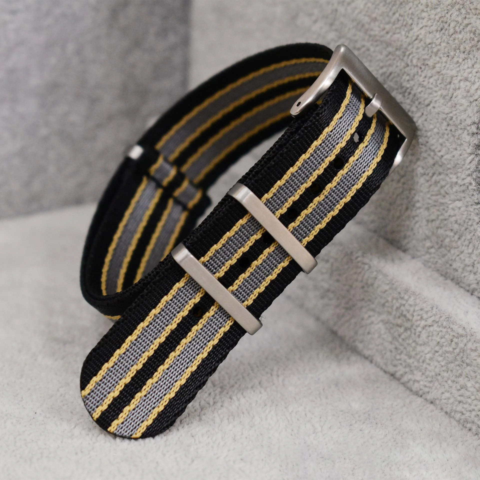 Cinturino per orologio in nylo - Nato Strap Nylon recensione e prezzo